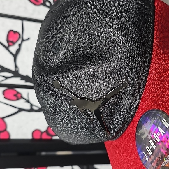 Jordan Jumpman‎ Black Red Hat Youth - Picture 8 of 10